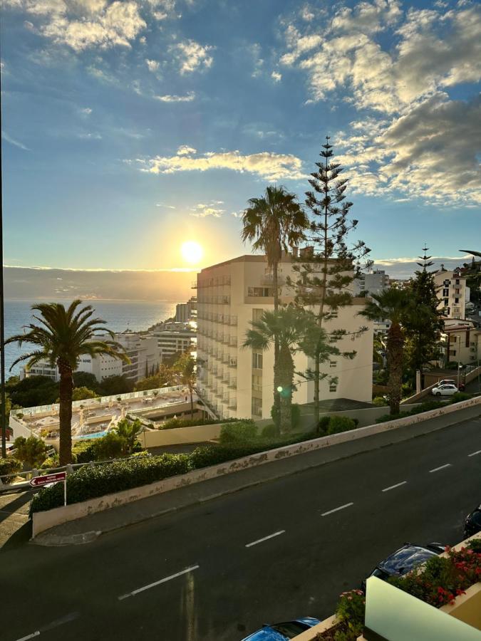 Ines Seaview Apartment ฟุงชาล ภายนอก รูปภาพ