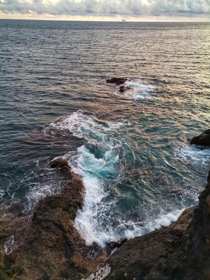 Ines Seaview Apartment ฟุงชาล ภายนอก รูปภาพ